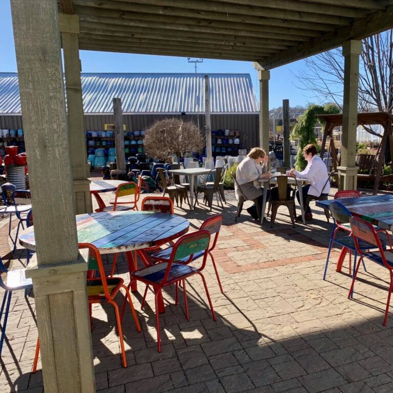 123775263 3395468227167388 5551690393724279712 o 1 768x768